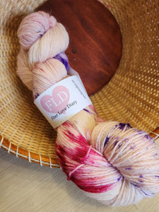 Superwash BFL/Firestar 80/20 Sock Yarn - 382 yards/100 Grams - Snugglebug