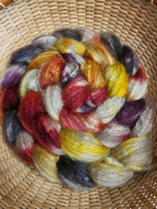 4 oz  Natural Gray BFL Spinning Fiber - Spicy Exit