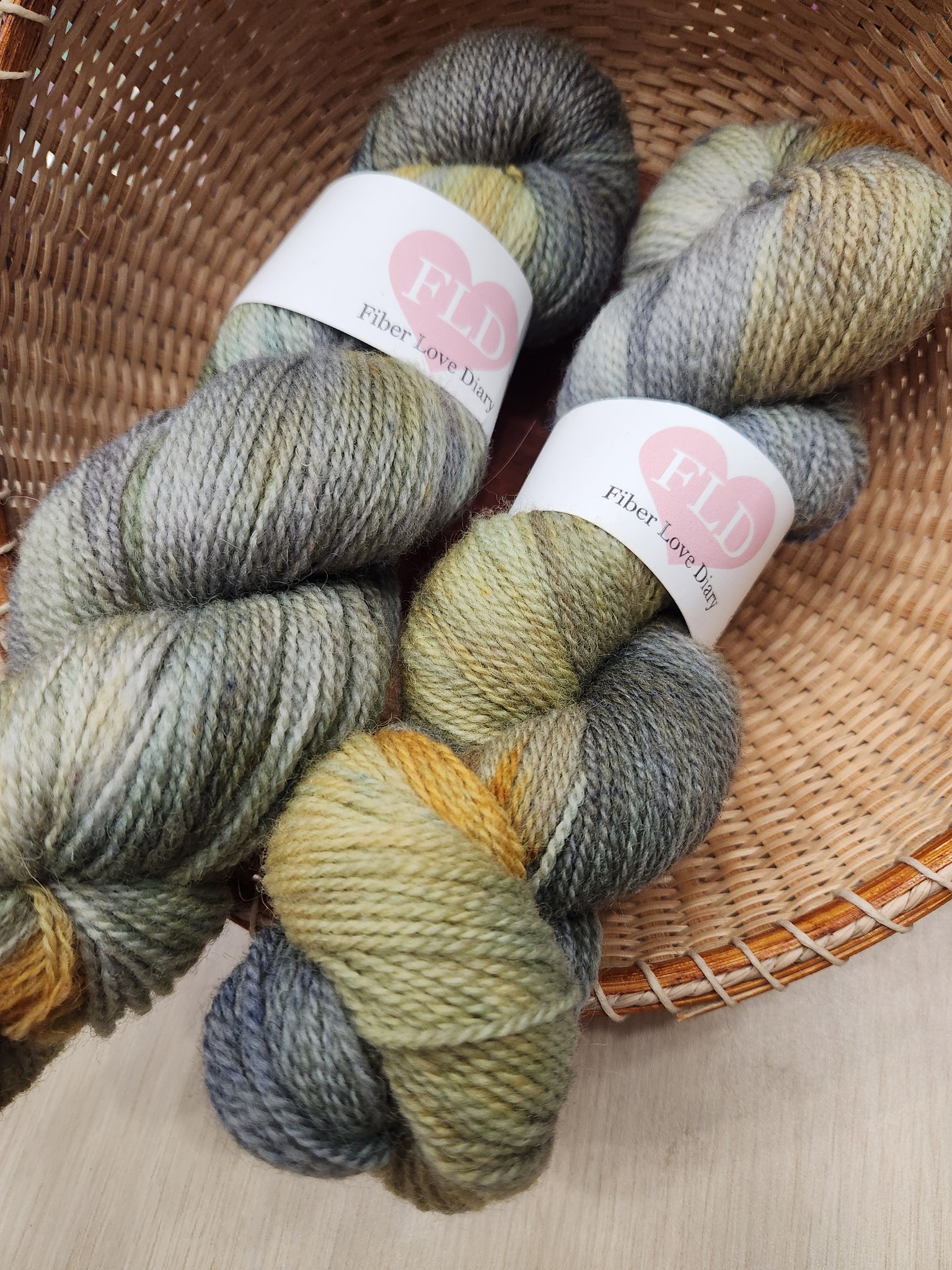 Shetland Heavy Sock Yarn - 328 meters/100 Grams - Mossy Banks