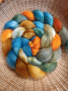 4 oz  BFL Spinning Fiber -  Squash Goals