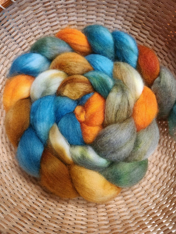 4 oz  BFL Spinning Fiber -  Squash Goals