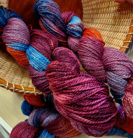 Superwash BFL/Nylon 70/30 Sock Yarn - 382 yards/100 Grams - Falling for Ewe