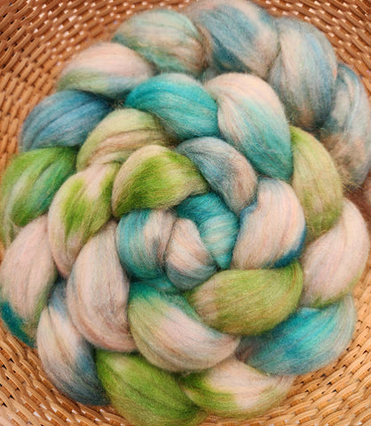 4 oz  Merino/Firestar Spinning Fiber - Tiffy?