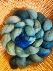 Falkland Spinning Fiber/Wool Top for Spinning - Mermaid Mittens