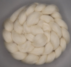 Bare/Ecru BFL Spinning or Felting Top/Fiber 4 oz. - Dye Your Own or Spin it Bare!